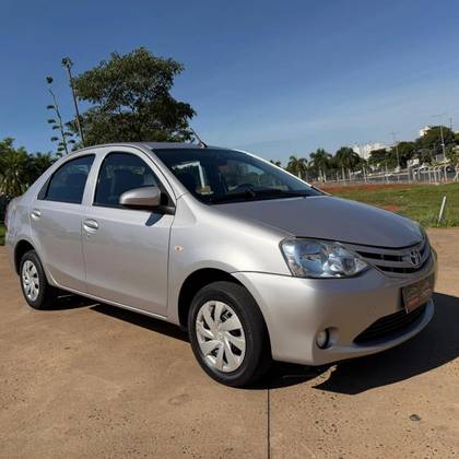 TOYOTA ETIOS 1.5 X SEDAN 16V FLEX 4P MANUAL TOYOTA ETIOS 1.5 X SEDAN 16V FLEX 4P MANUAL